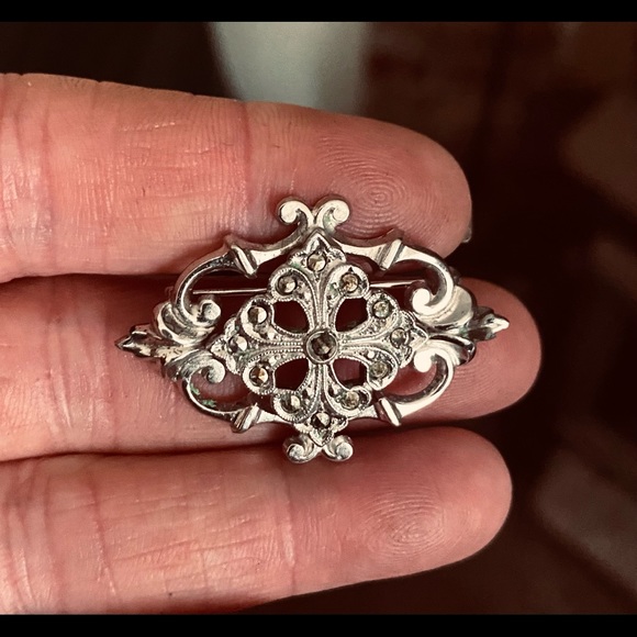Vintage Sterling Silver and Marcasite Brooch/Pin - Picture 1 of 6